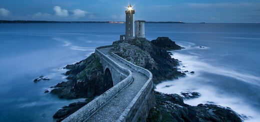 a stone bridge that a mason would have worked on