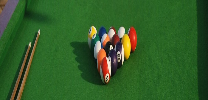 billiard balls ready to play